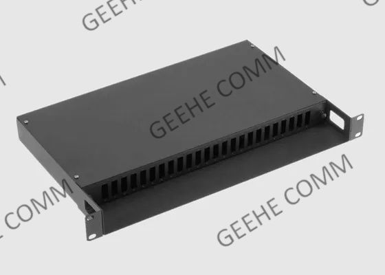 Gestell brachte 24 Faser-Optikschalttafel des Kern-FC ODF 3U an