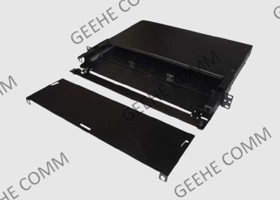 Adapter-Faser-Flecken des Dia-Heraus-1U 3 und Spleiß-Platte