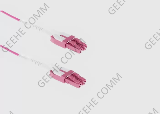 Uniboot mit Gegentaktvorsprung LC/LC betreiben 2.0mm OFNP Faser-Flecken-Kabels