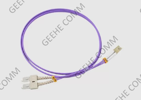 Der Faser-100 Optikflecken führt des Konzert-LC-SC des Duplex-50/125 OM4 in mehreren Betriebsarten