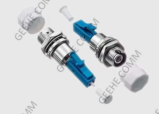Mann FTTH LC UPC zum weiblichen Lichtwellenleiter-Adapter FC